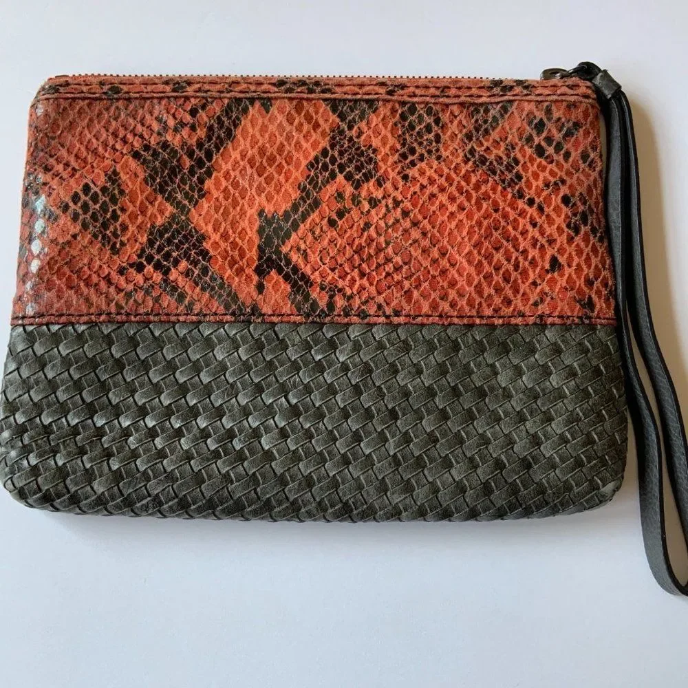 Simply Vera Vera Wang Vegan Leather Rust Orange Grey Snakeskin Print Wristlet